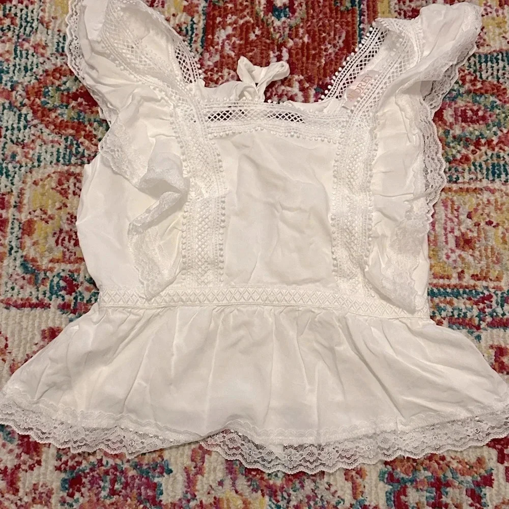 Lace trim tie back blouse size medium Audrey Parks for franchesca’s boho